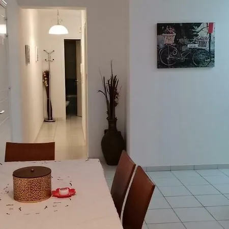 Iris Village Holiday Apartment Paphos